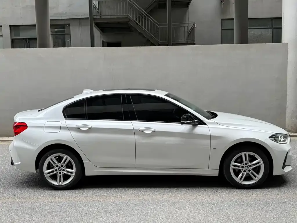 BMW 1 Series — фото 5