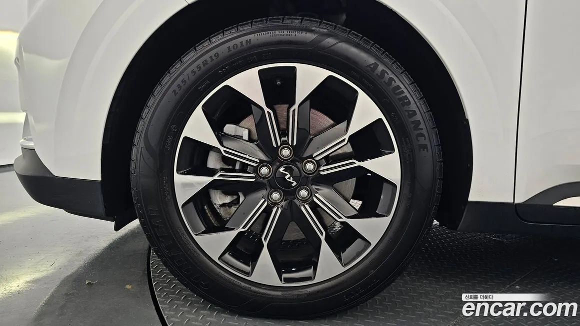 Kia Carnival 2023 из KR, фото 8
