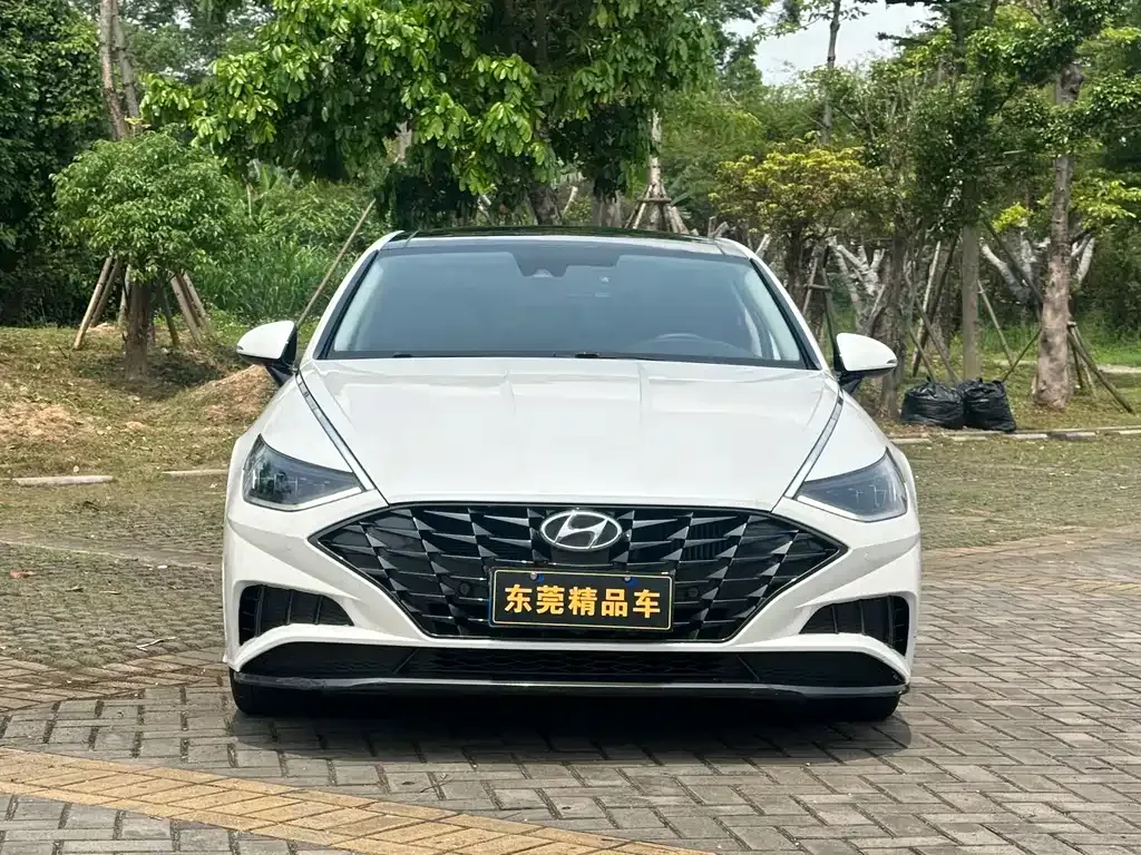 Hyundai Sonata — фото 4