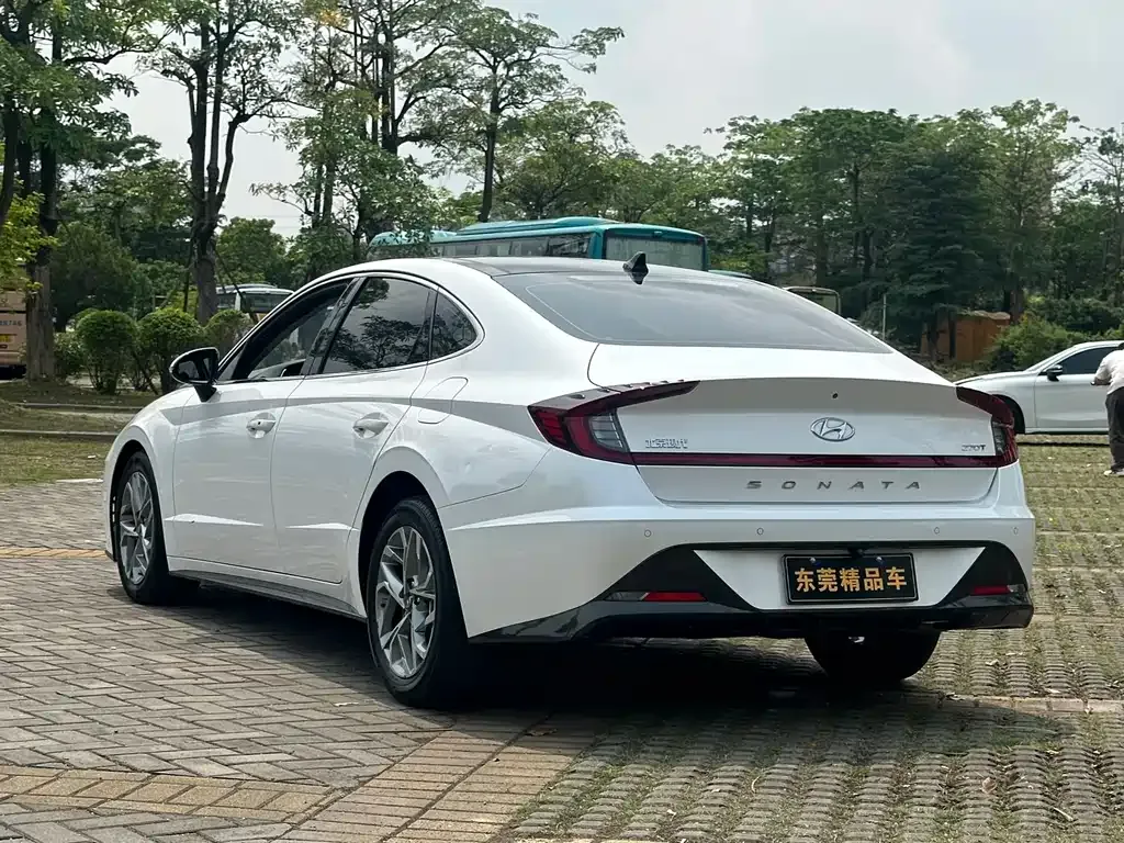 Hyundai Sonata — фото 6