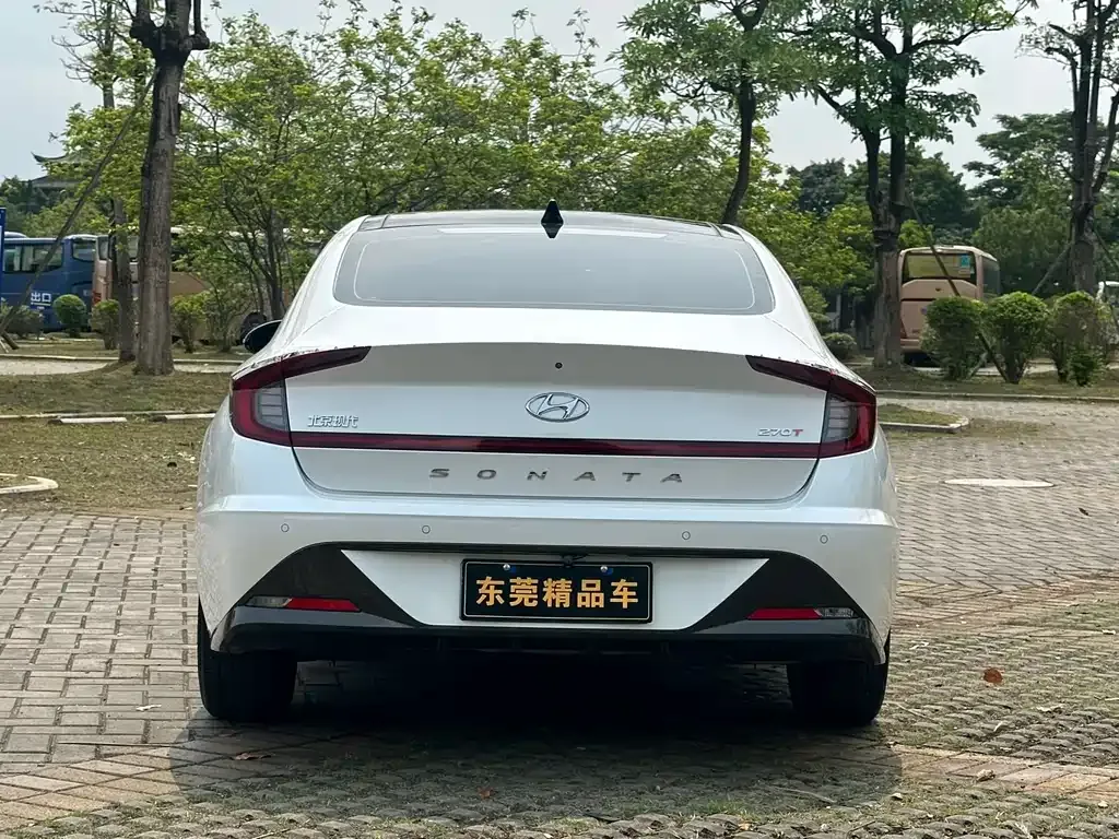 Hyundai Sonata — фото 5