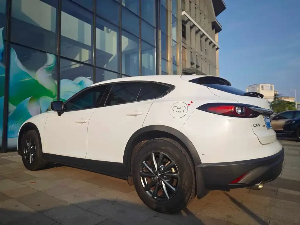 Mazda CX-4 — фото 6