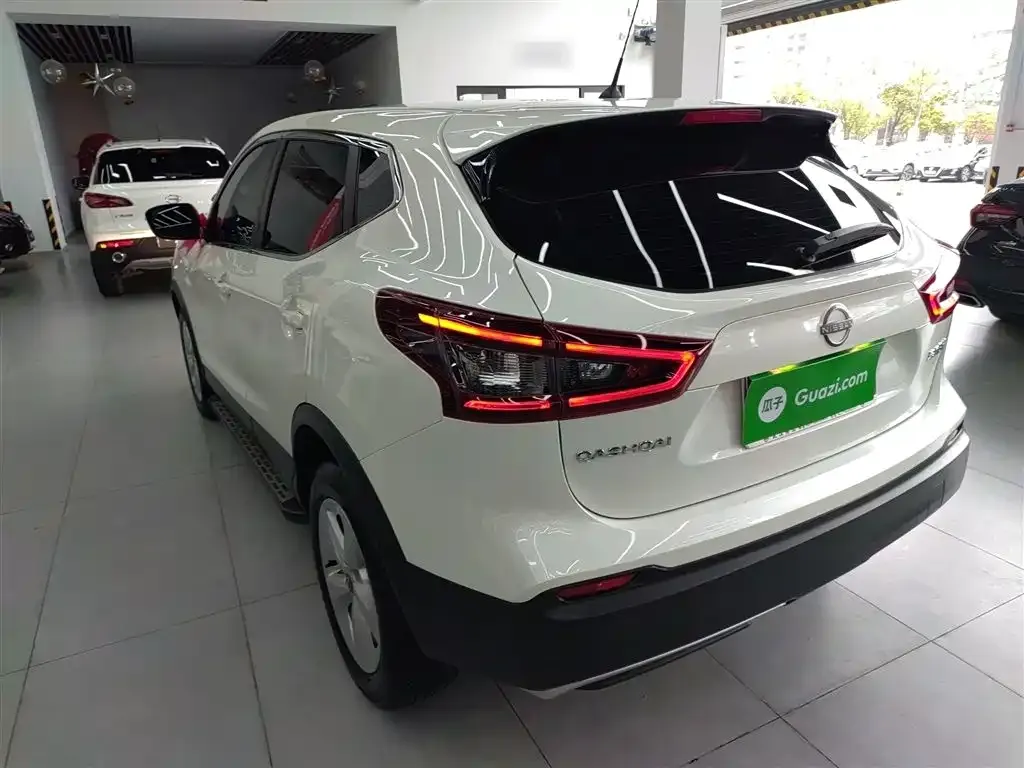 Nissan Qashqai — фото 3