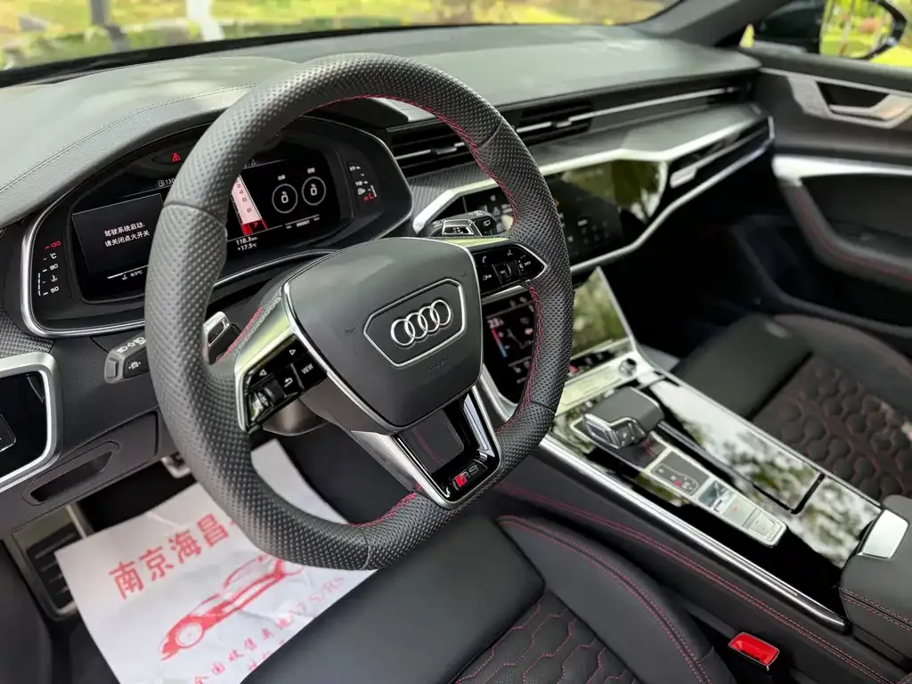 Audi RS 6 2025 из CN, фото 3