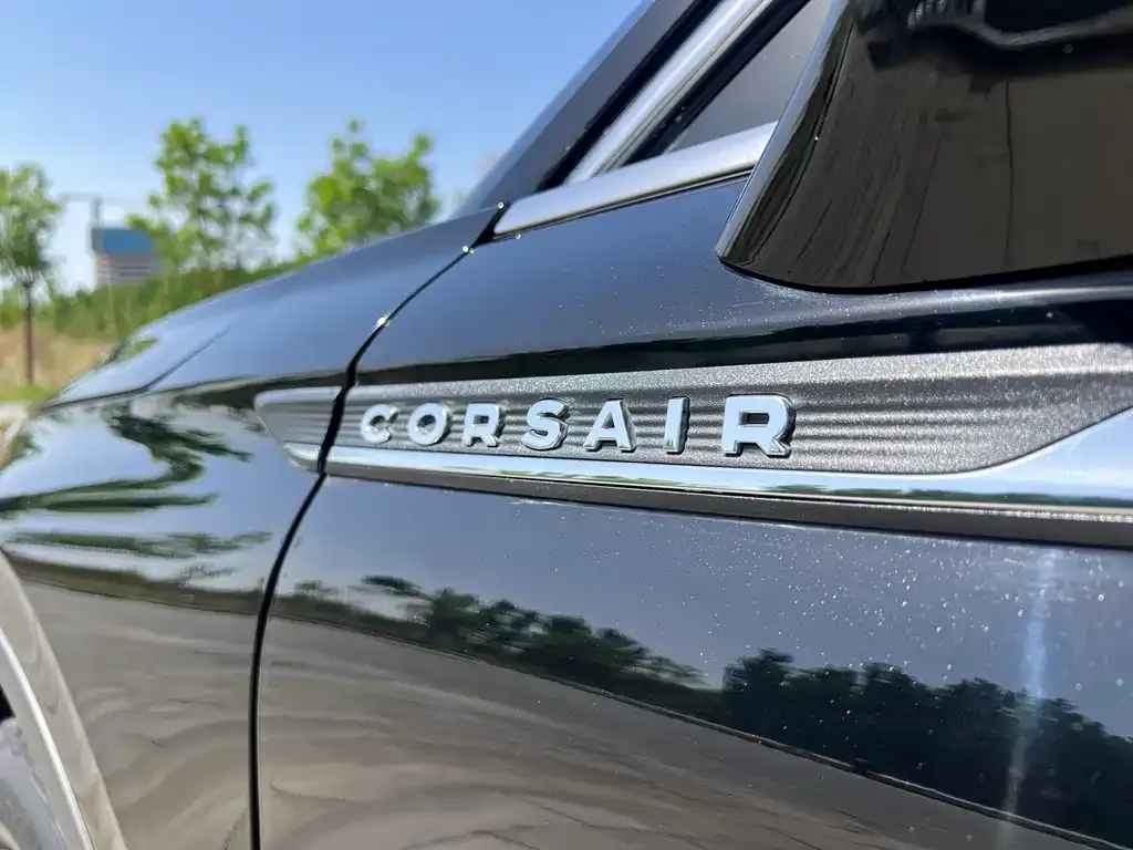 Lincoln Corsair — фото 2
