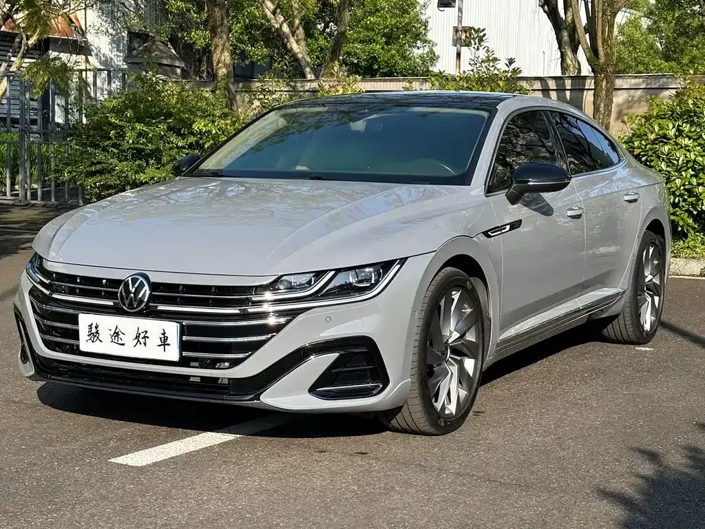 Volkswagen CC — фото 1
