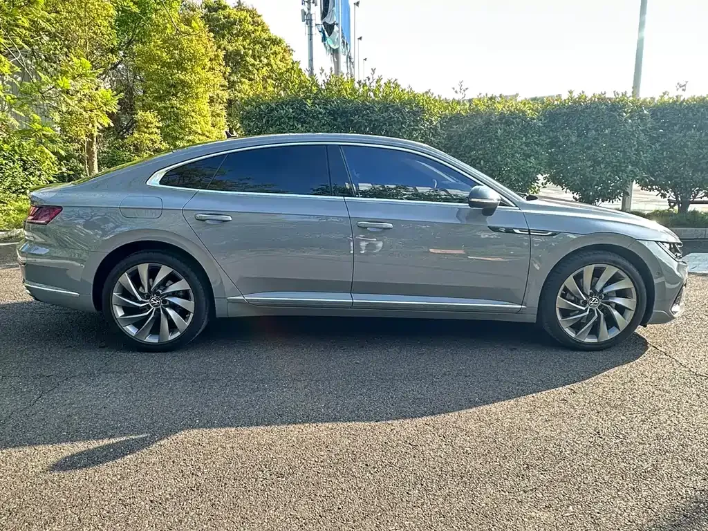 Volkswagen CC — фото 6