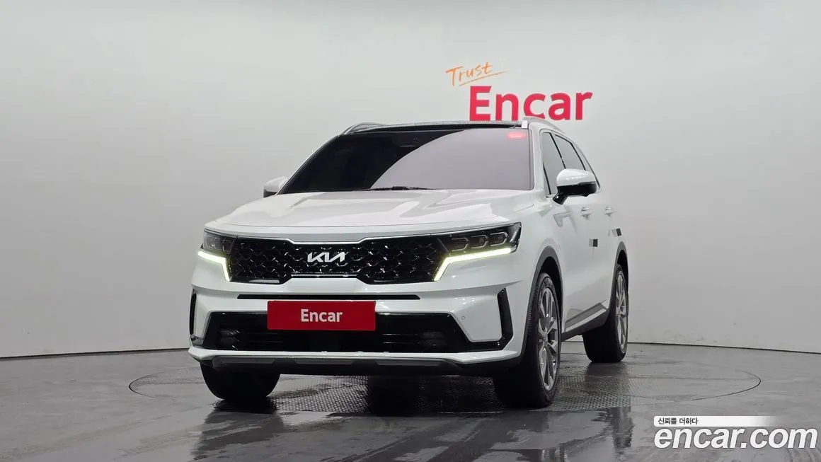 Kia Sorento — фото 7