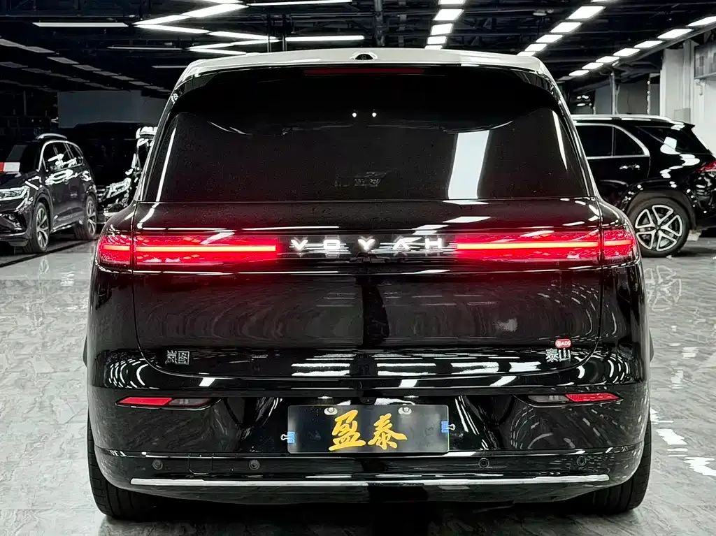 VOYAH Lantu Taishan 2025 из CN, фото 7