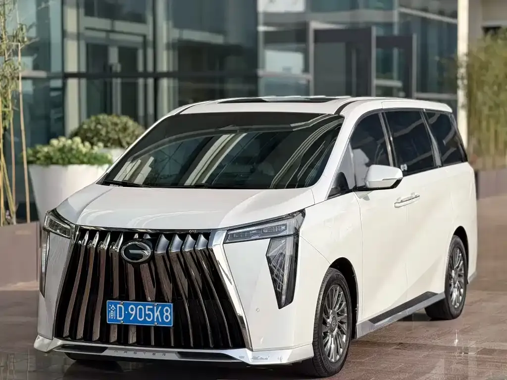 GAC Motor Trumpchi M8 — фото 1