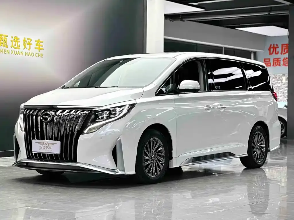 GAC Motor Trumpchi M8 — фото 1