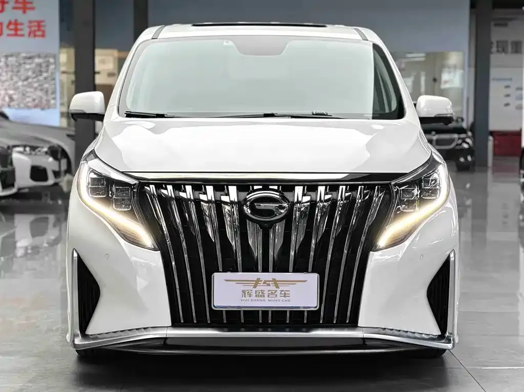 GAC Motor Trumpchi M8 — фото 2