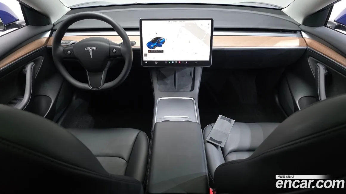 Tesla Model 3 — фото 3