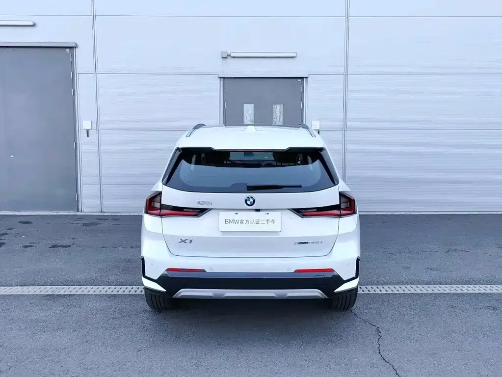 BMW X1 — фото 2