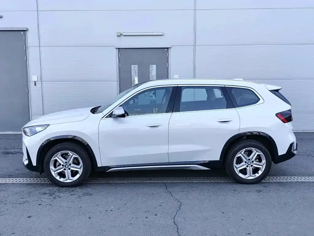 BMW X1 — фото 4