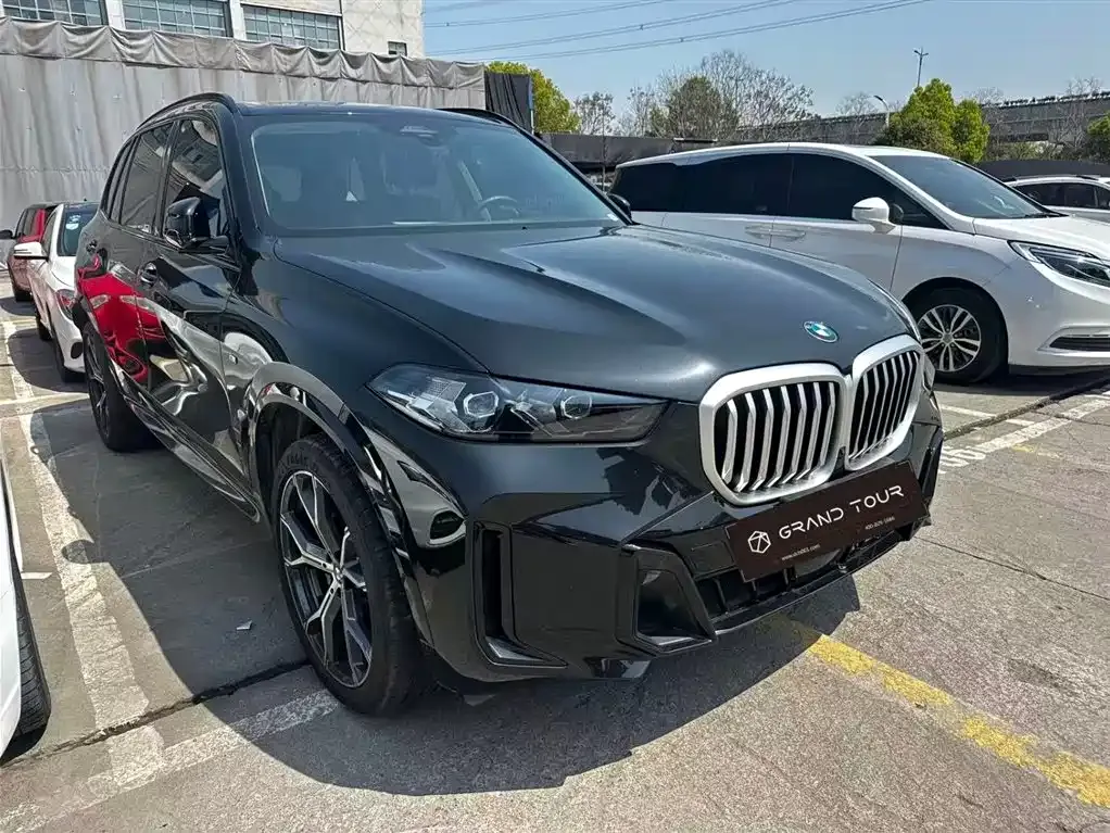 BMW X5 — фото 1