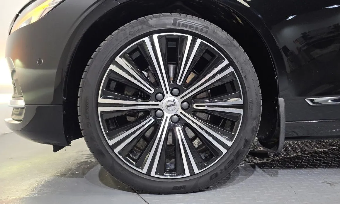 Volvo S90 2023 из KR, фото 9