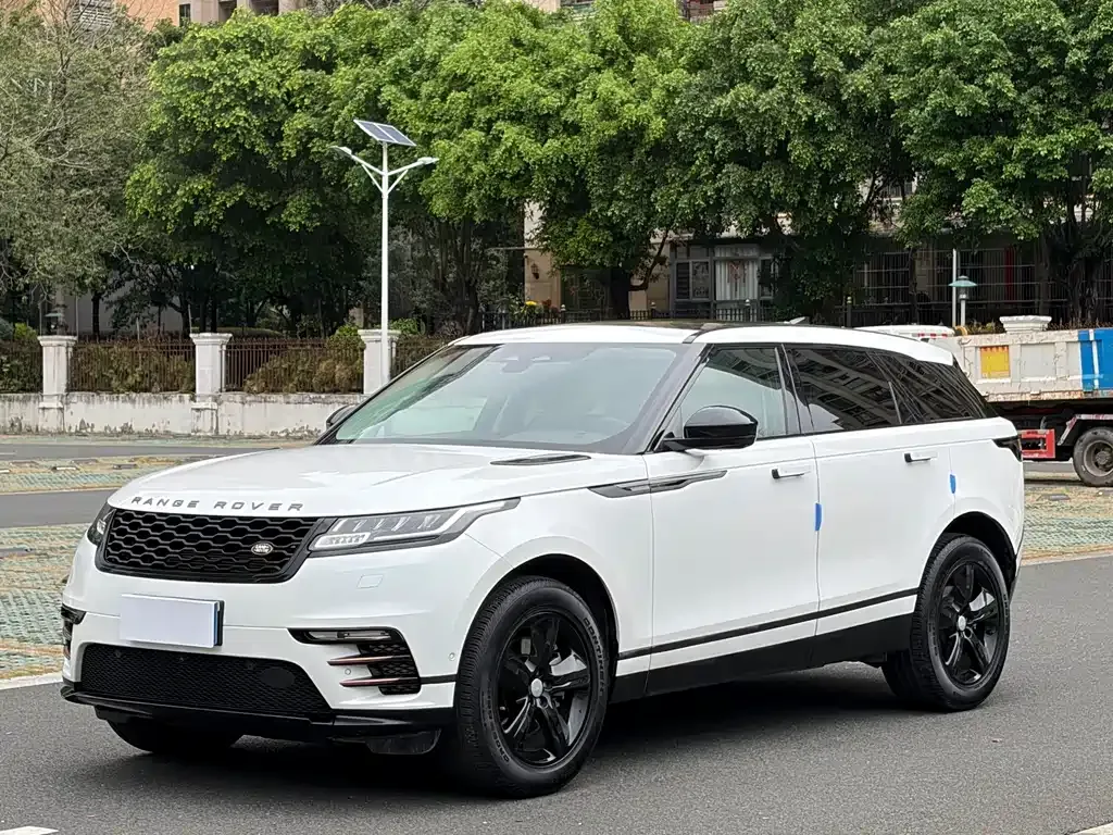 Land Rover Velar — фото 1