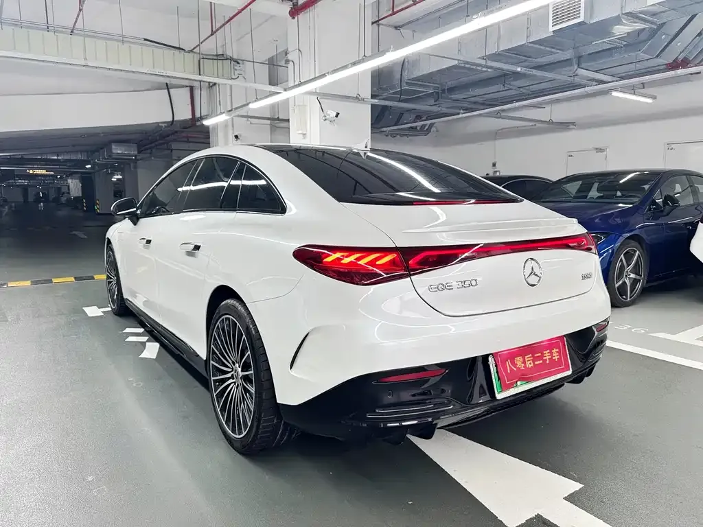 Mercedes-Benz EQE 2023 из CN, фото 9