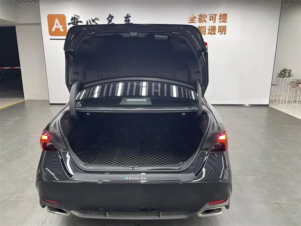 Toyota Avalon — фото 7