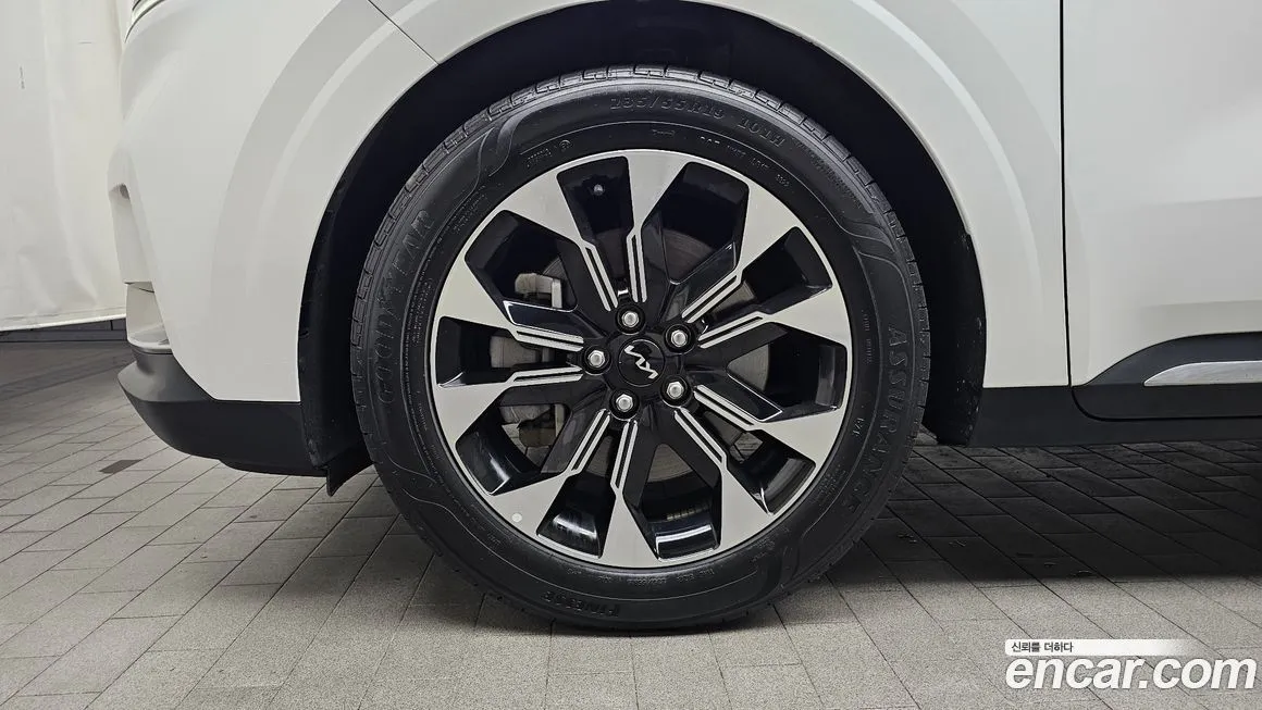 Kia Carnival 2023 из KR, фото 8
