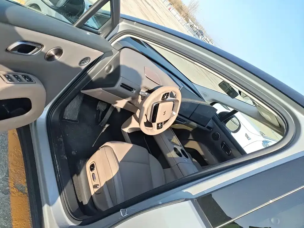 Li Auto i8 2025 из CN, фото 3