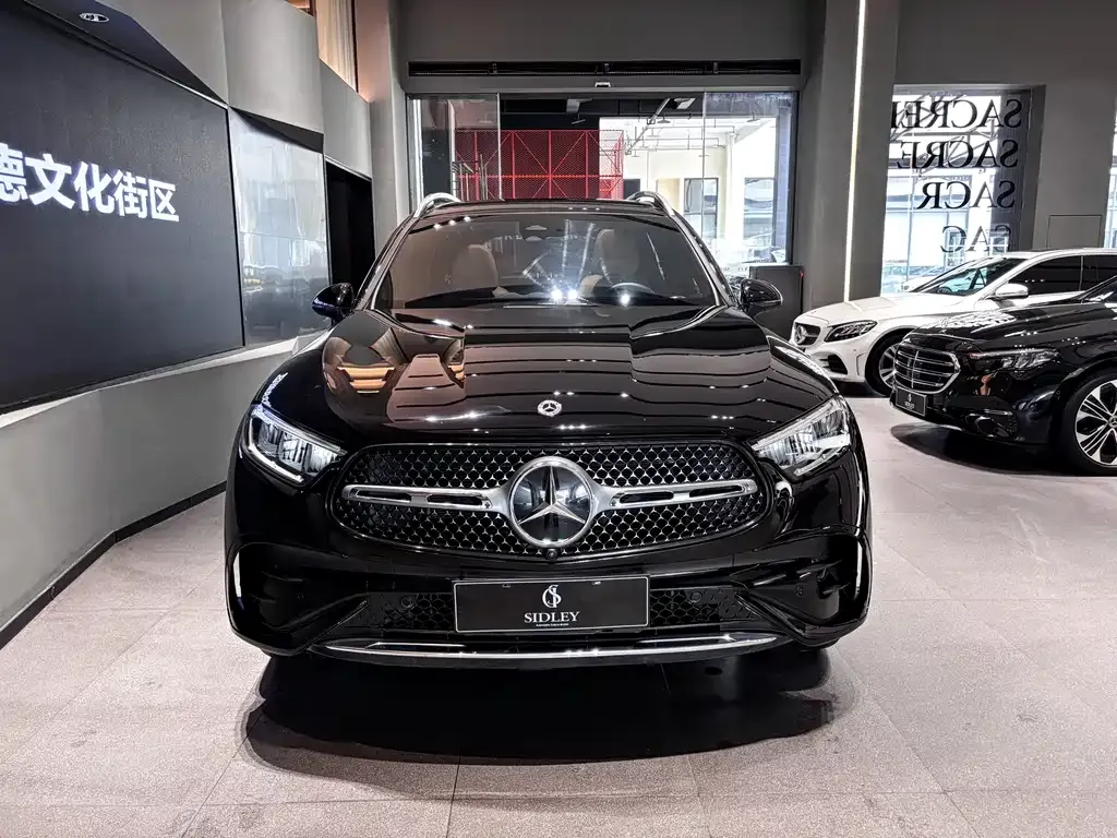 Mercedes-Benz GLC — фото 10