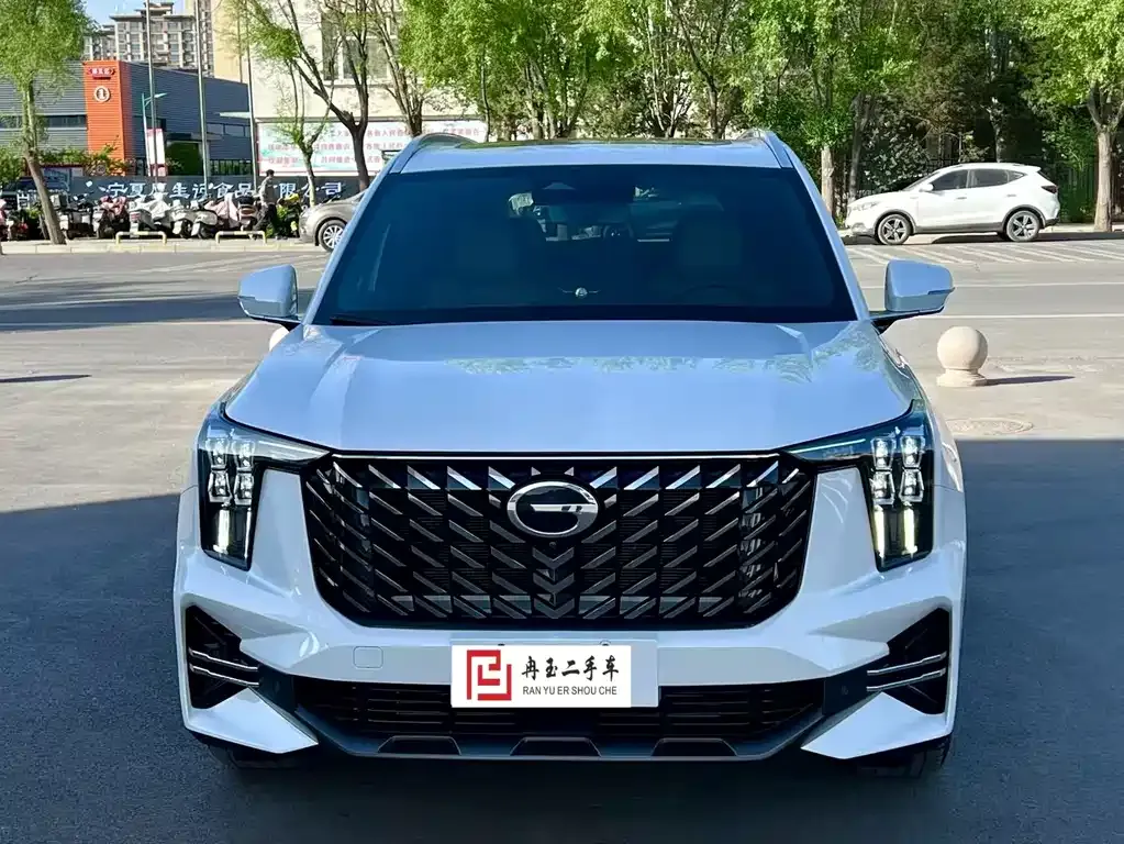 GAC Motor Trumpchi GS8 — фото 8