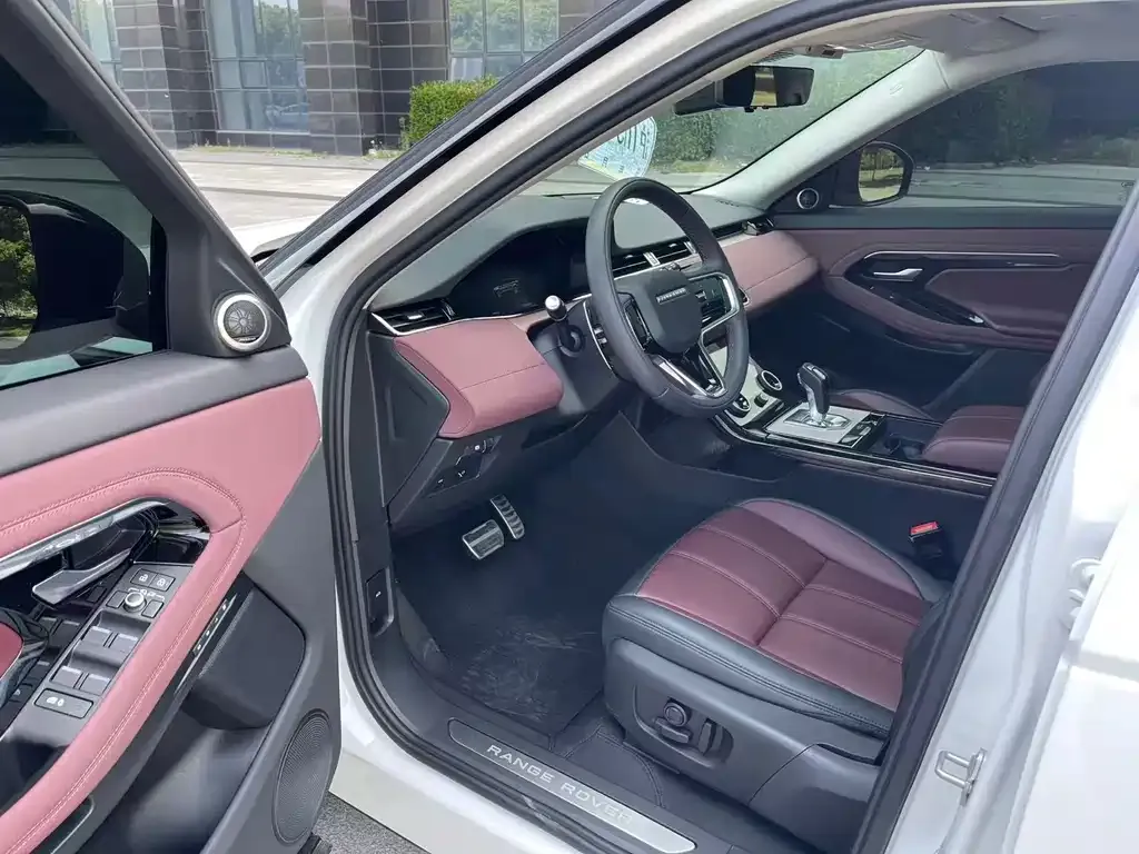 Land Rover Evoque — фото 2