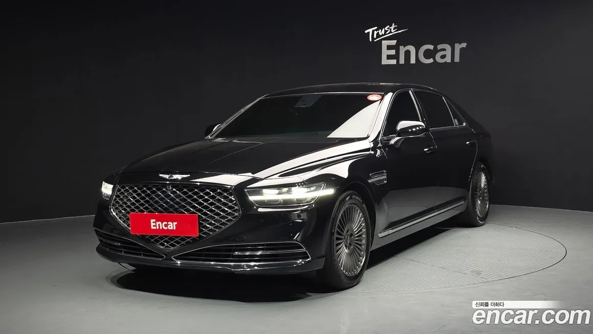 Genesis G90