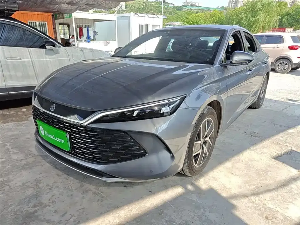 BYD Qin L — фото 9