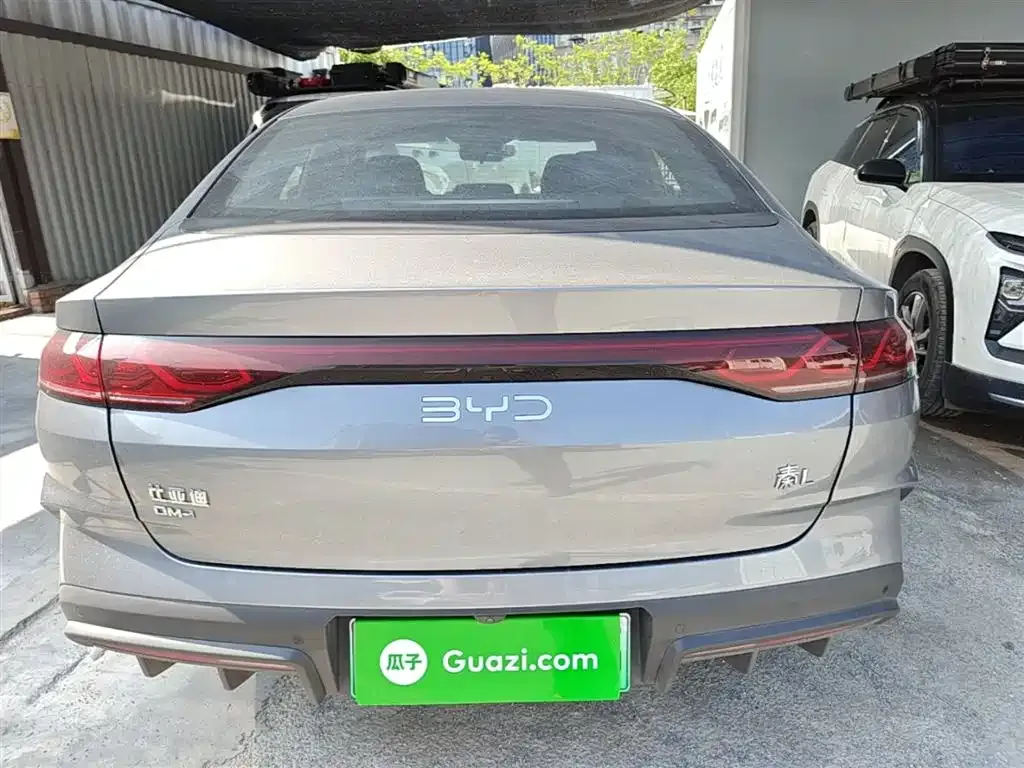 BYD Qin L — фото 10