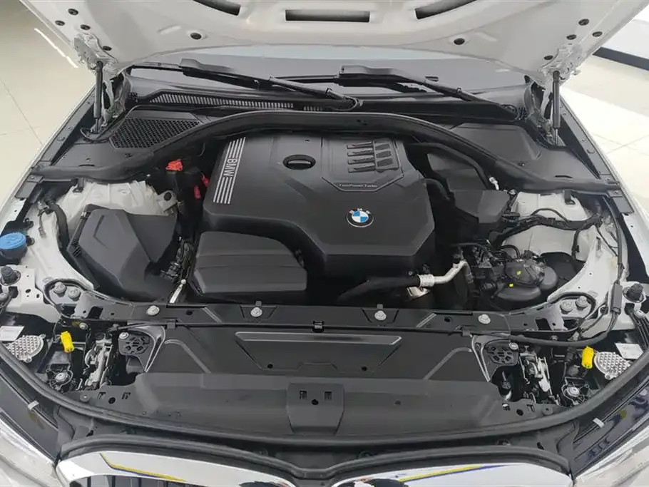BMW 3 Series — фото 10