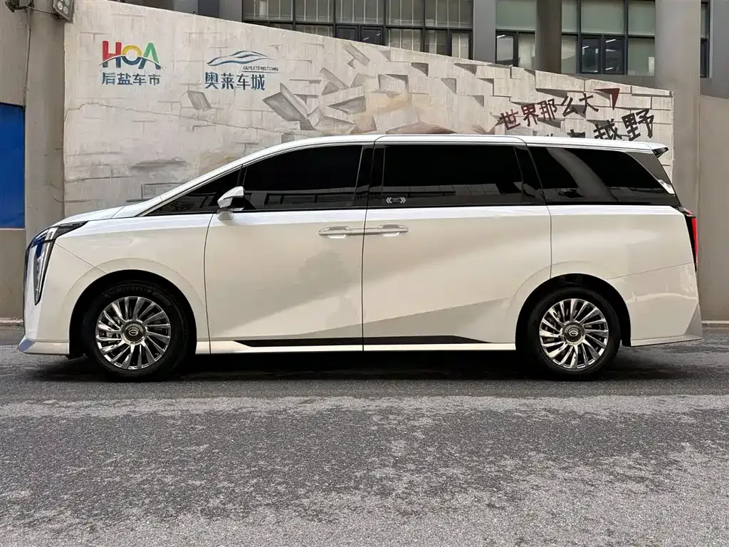 GAC Motor Trumpchi M8 — фото 6