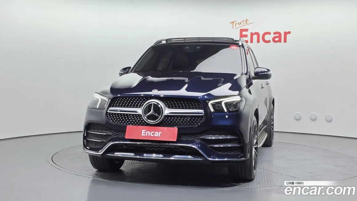 Mercedes-Benz GLE-Class — фото 6