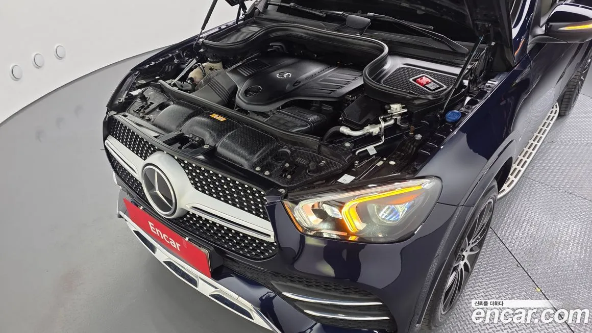 Mercedes-Benz GLE-Class — фото 10