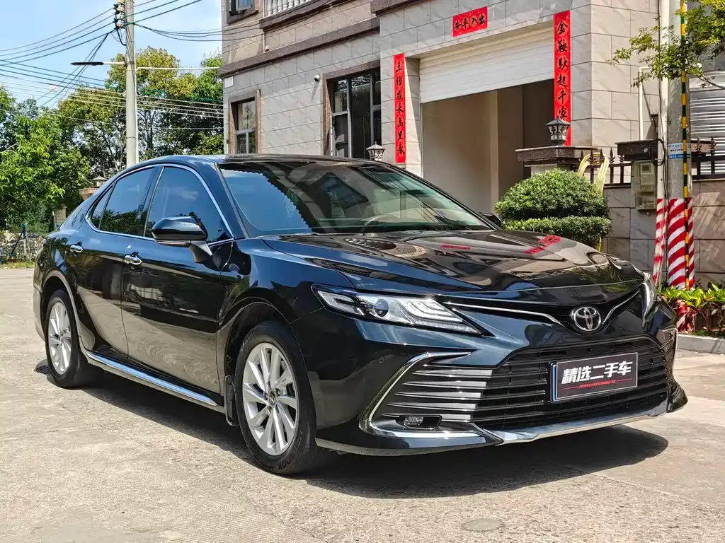 Toyota Camry 2023 из CN, фото 10