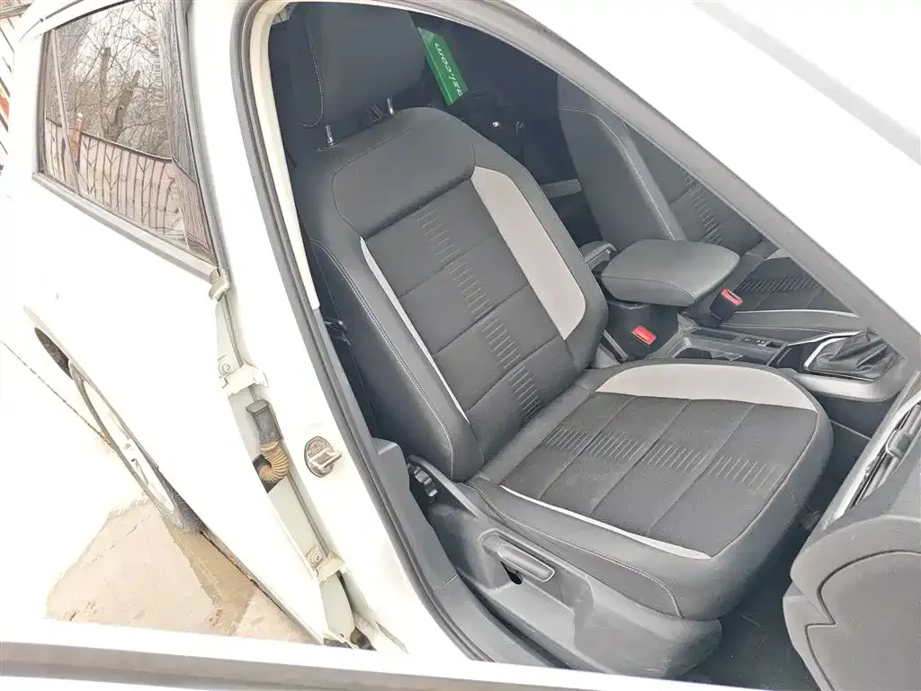 Volkswagen T-Roc 2022 из CN, фото 4