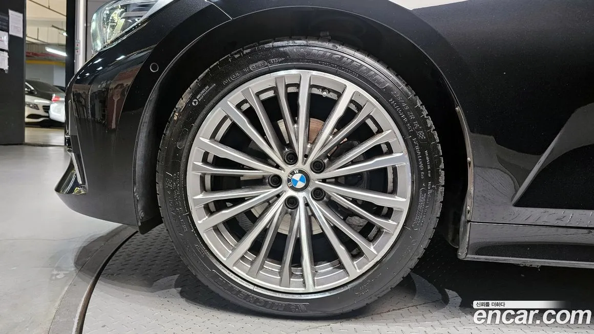 BMW 3-Series 2022 из KR, фото 6