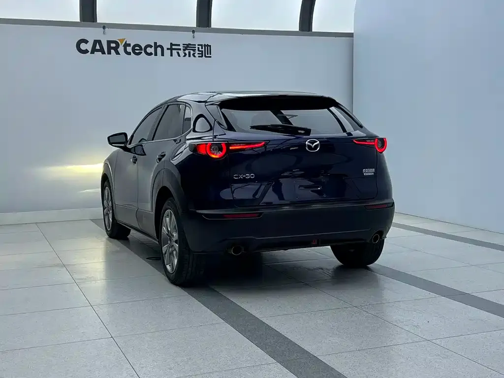 Mazda CX-30 — фото 3