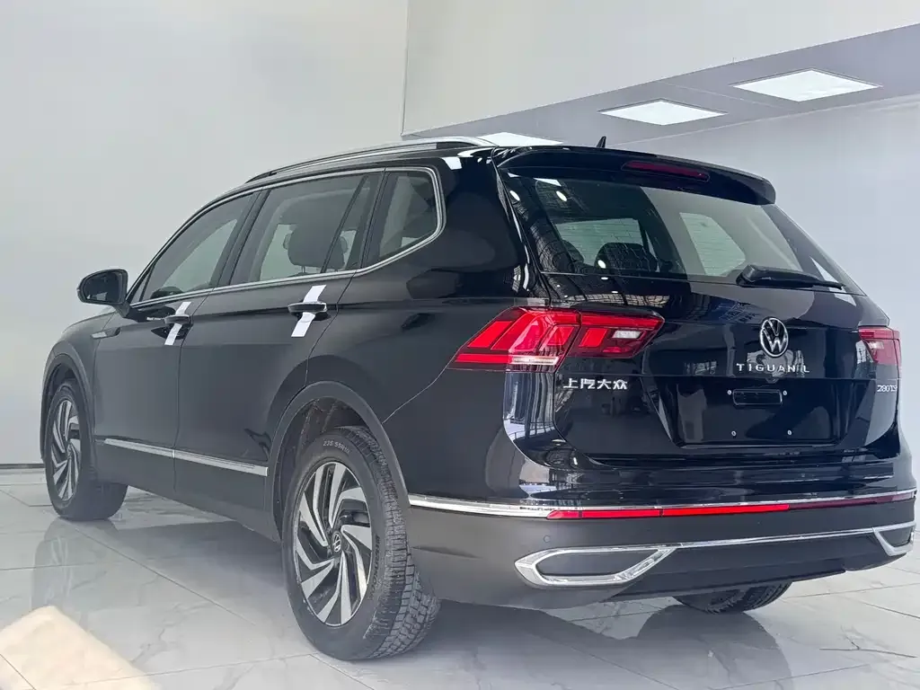 Volkswagen Tiguan L 2022 из CN, фото 7