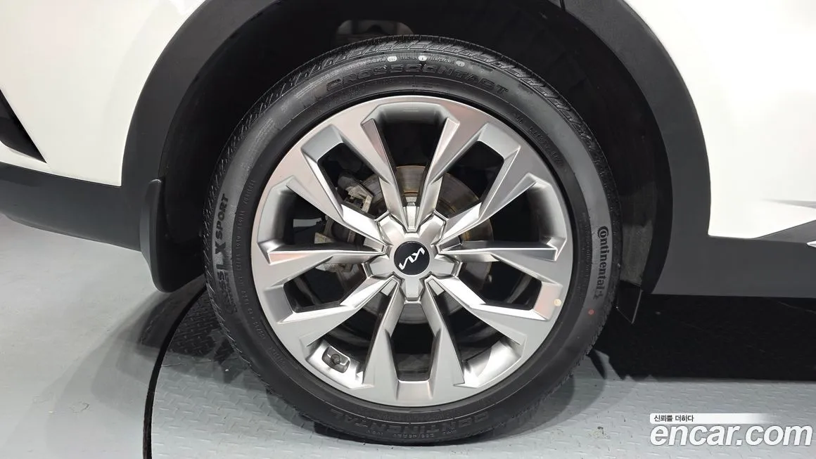 Kia Sorento — фото 4