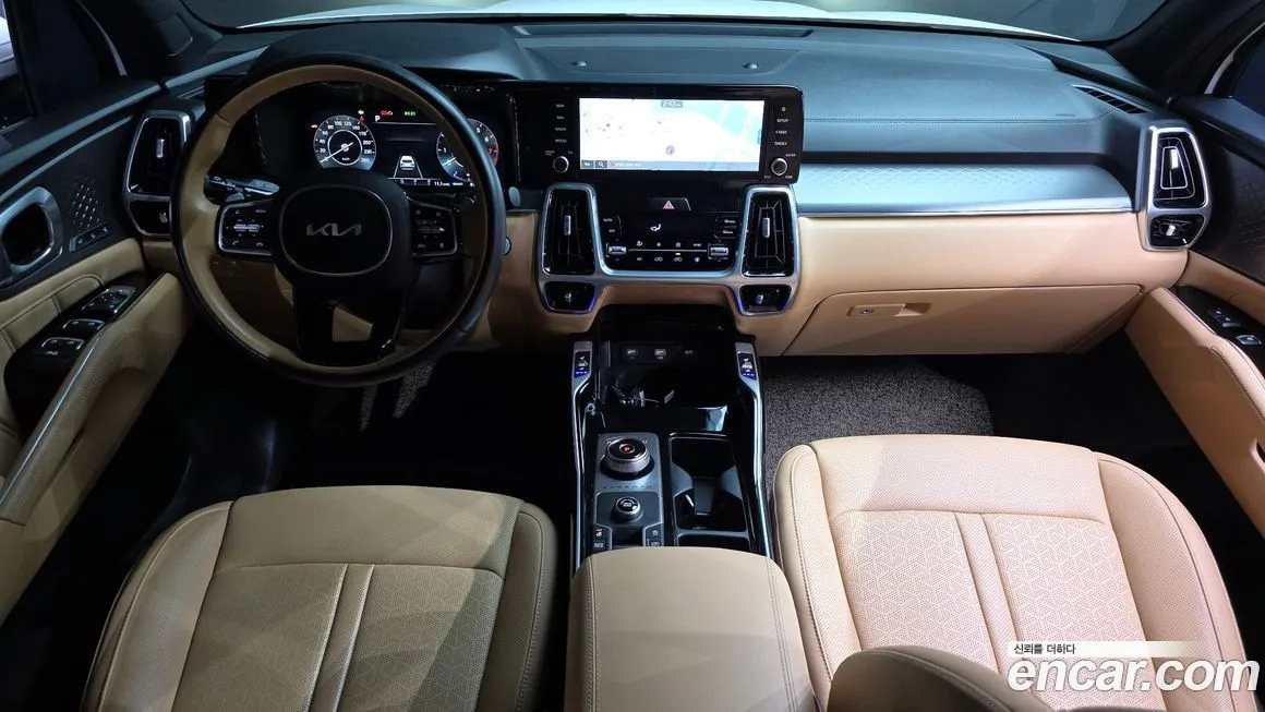 Kia Sorento — фото 8