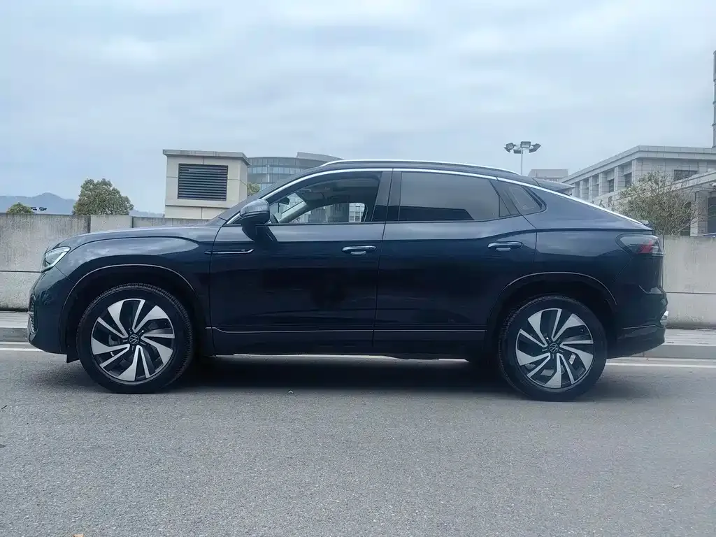 Volkswagen Tayron X 2023 из CN, фото 4