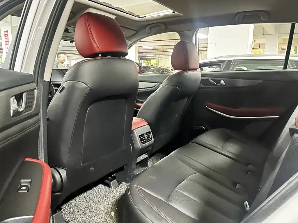 Changan CS75 2023 из CN, фото 4