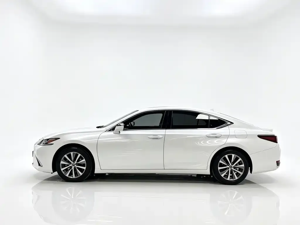 Lexus ES 2021 из CN, фото 3