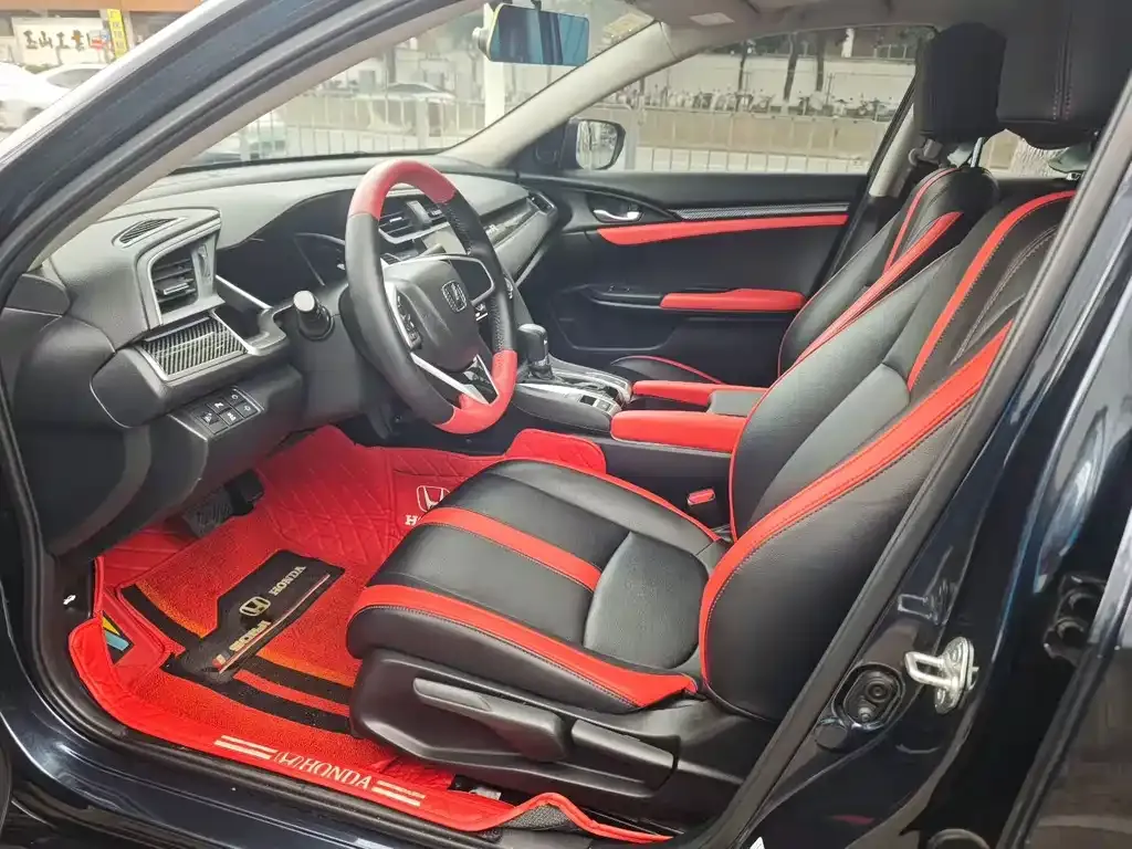 Honda Civic — фото 6