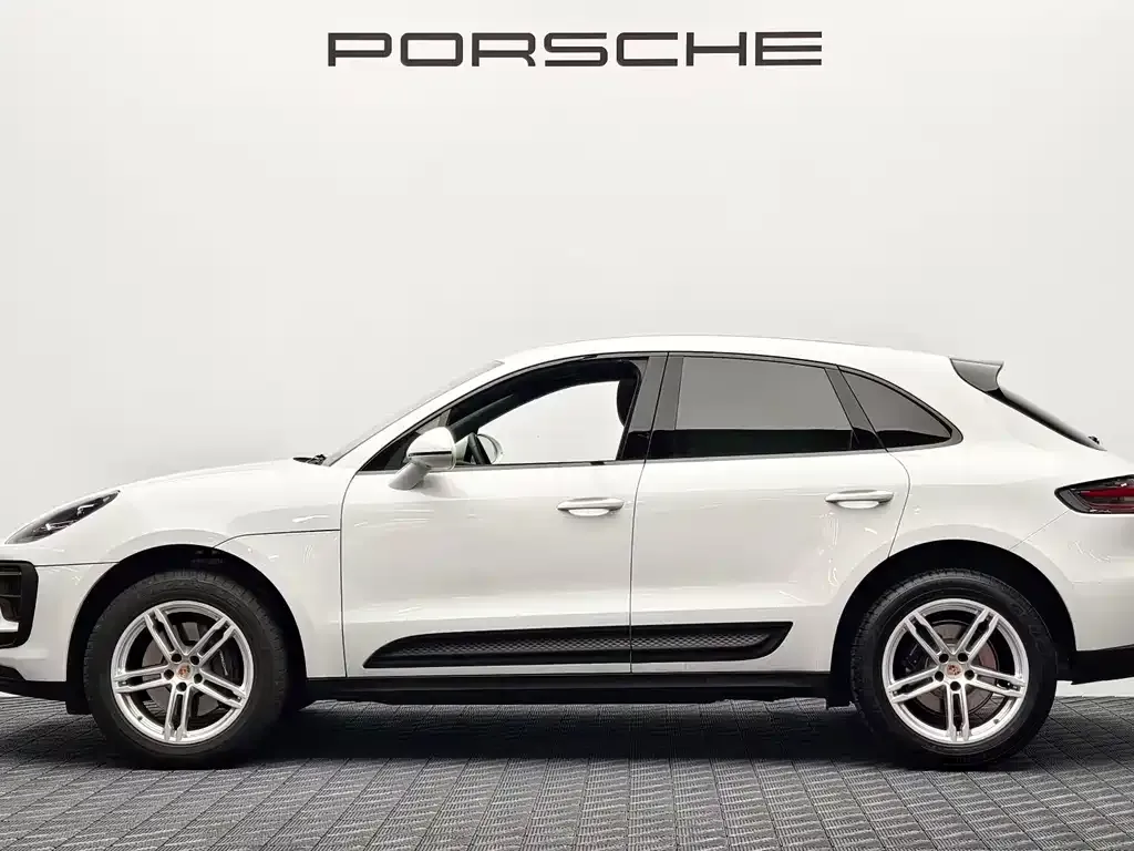 Porsche Macan — фото 6