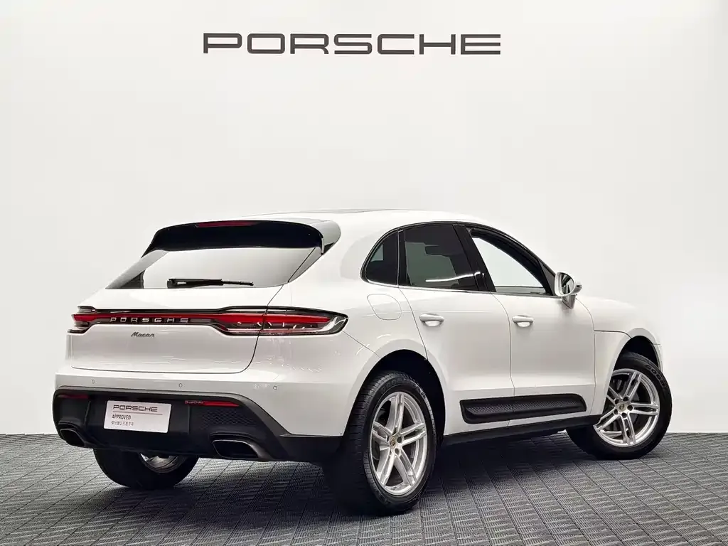 Porsche Macan — фото 8