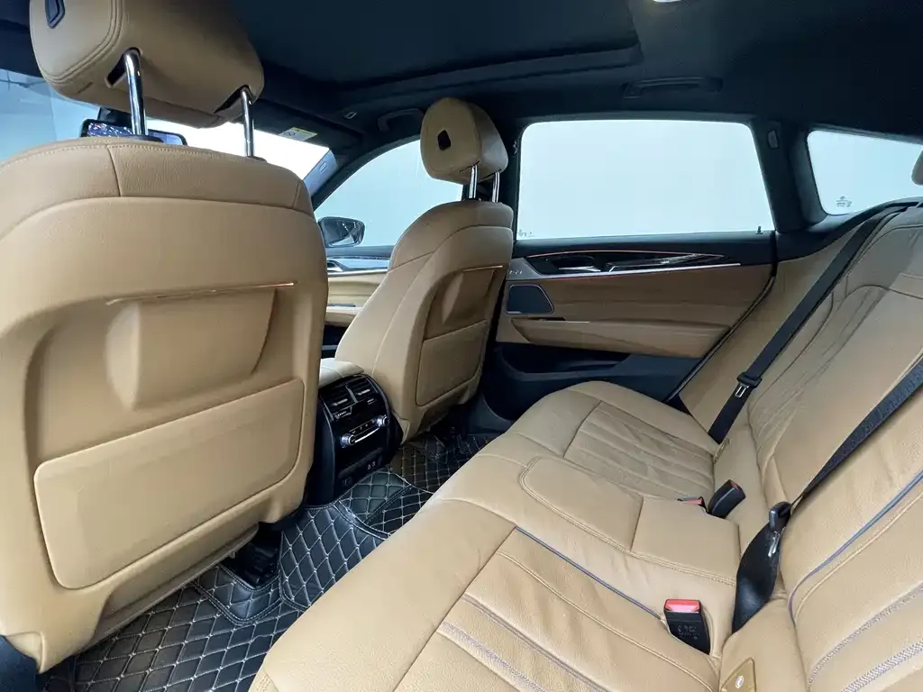 BMW 6 Series GT — фото 5